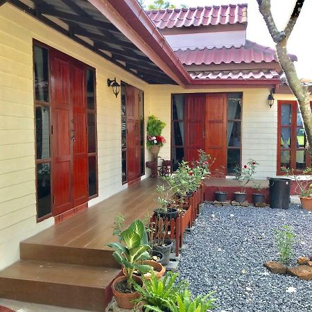 Grandma'S House Apartamento Nakhon Nayok Exterior foto