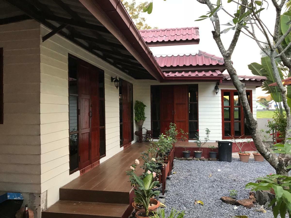 Grandma'S House Apartamento Nakhon Nayok Exterior foto